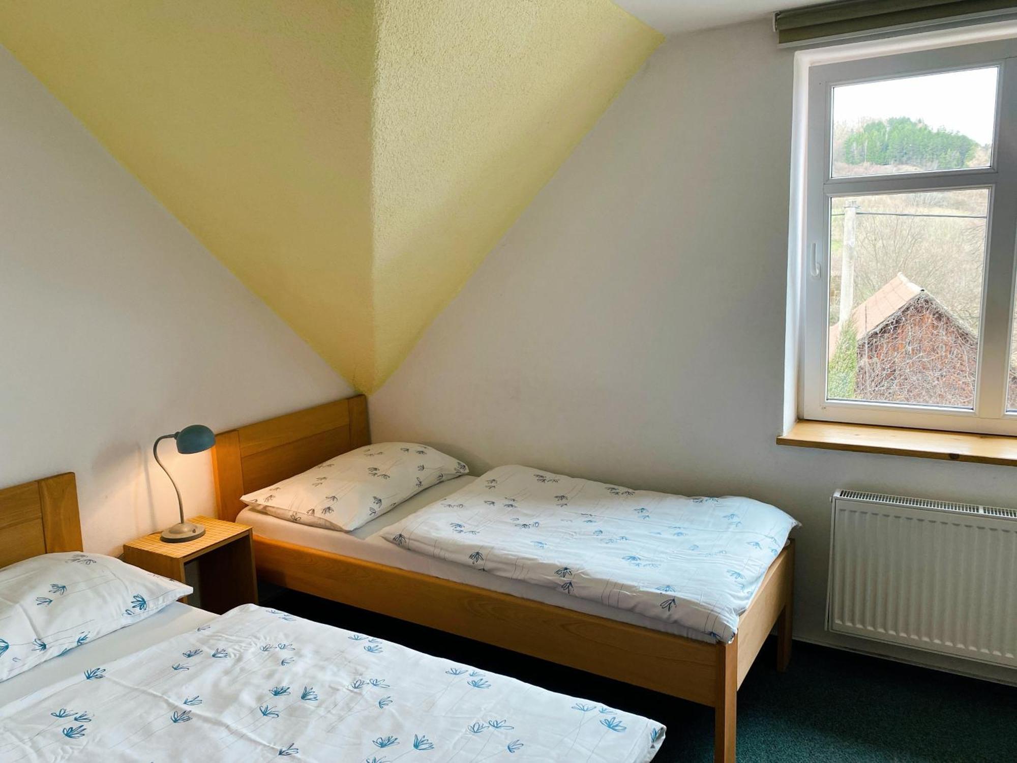 Penzion Pod Ždánovem Nezdice Exterior foto