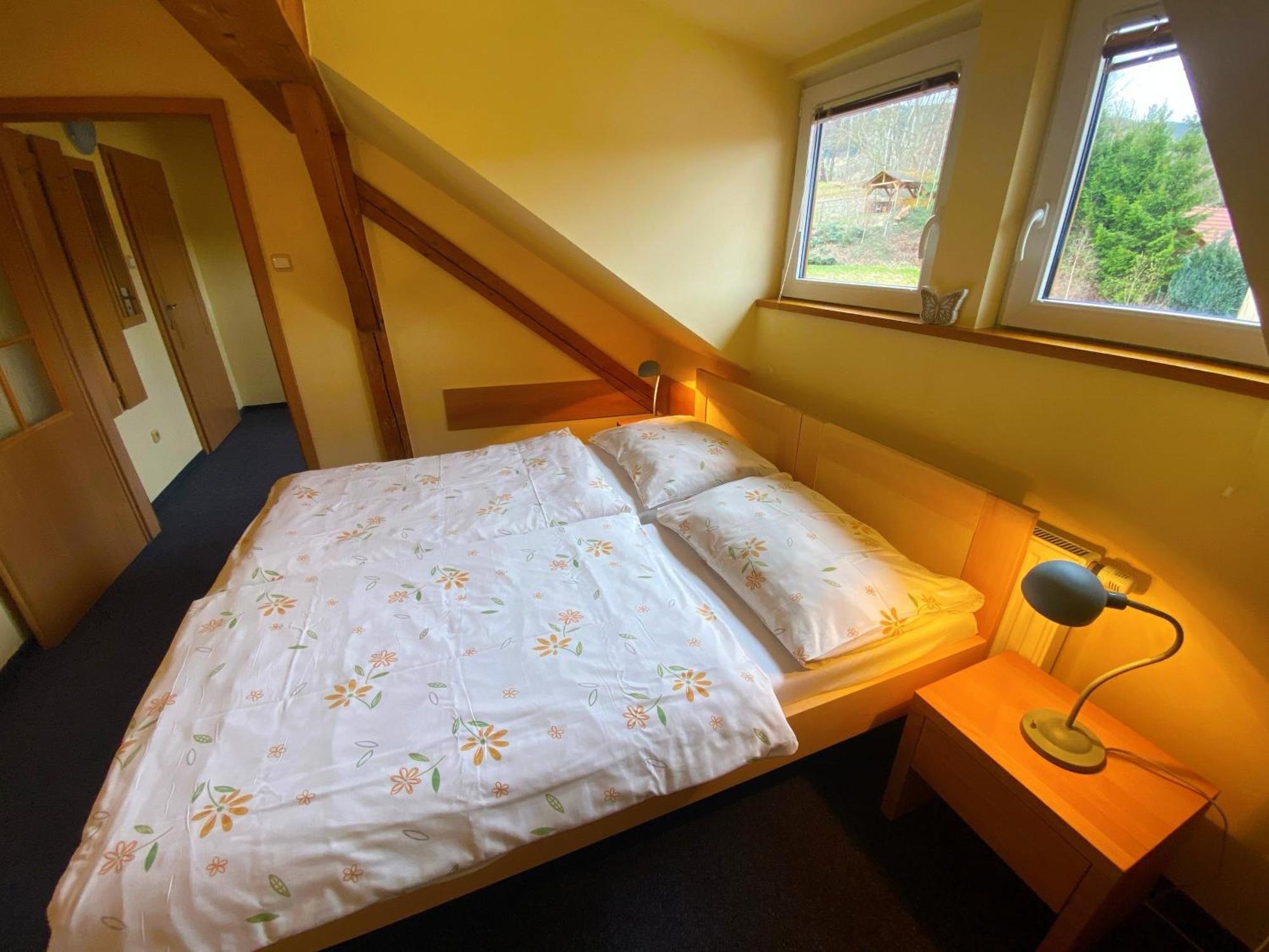 Penzion Pod Ždánovem Nezdice Exterior foto